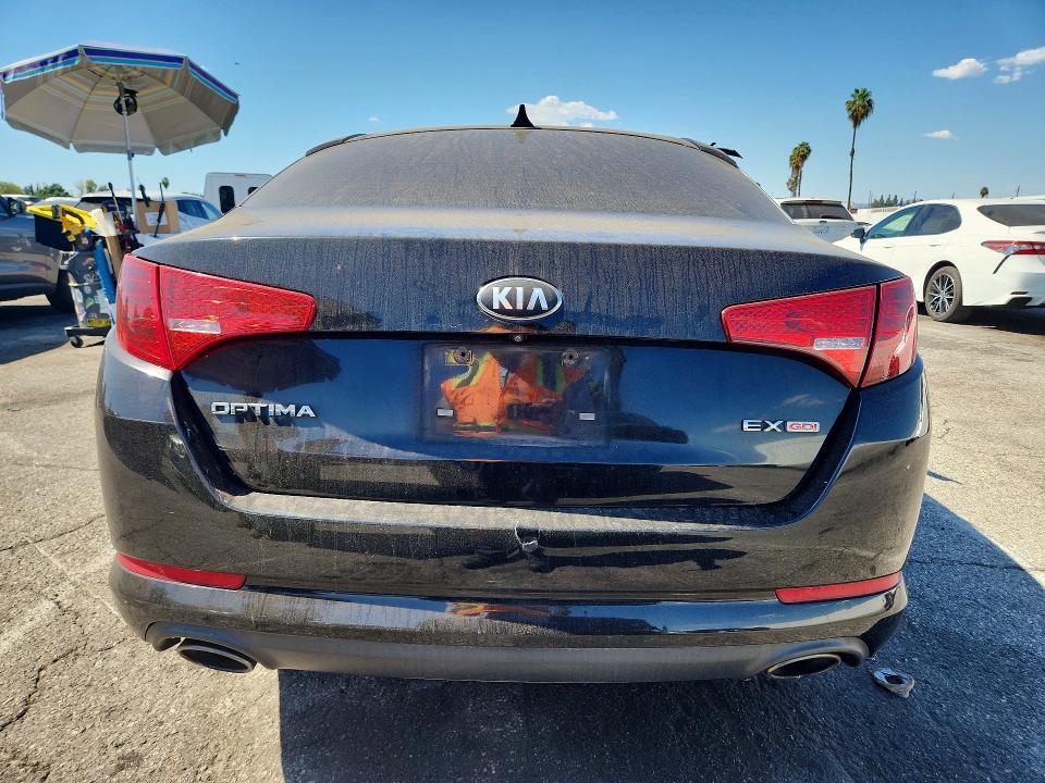 Photo 6 from auction – 2013 KIA OPTIMA with VIN 5XXGN4A73DG096777