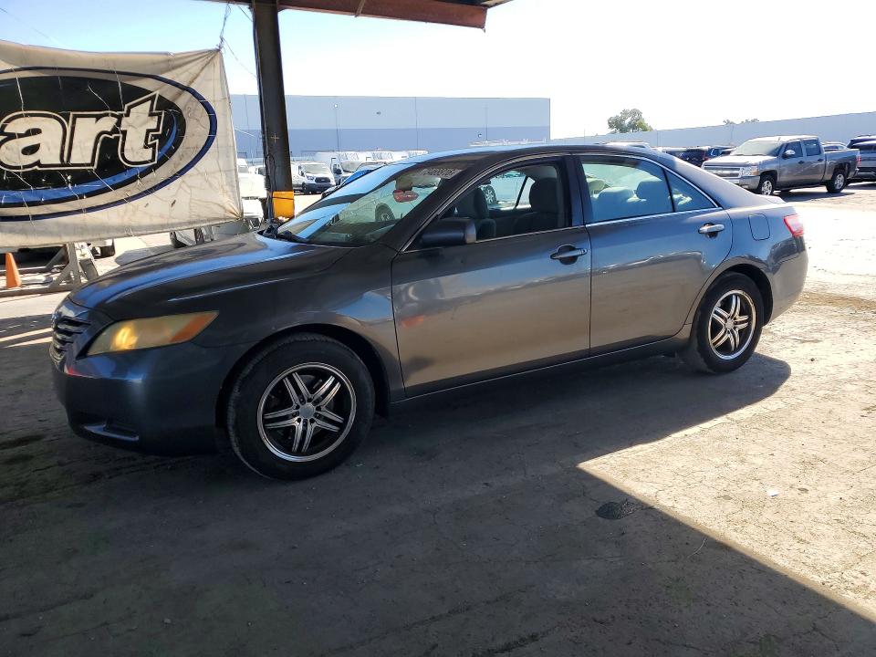 TOYOTA CAMRY 2008 с VIN 4T4BE46KX8R030770 - Снимка от търг