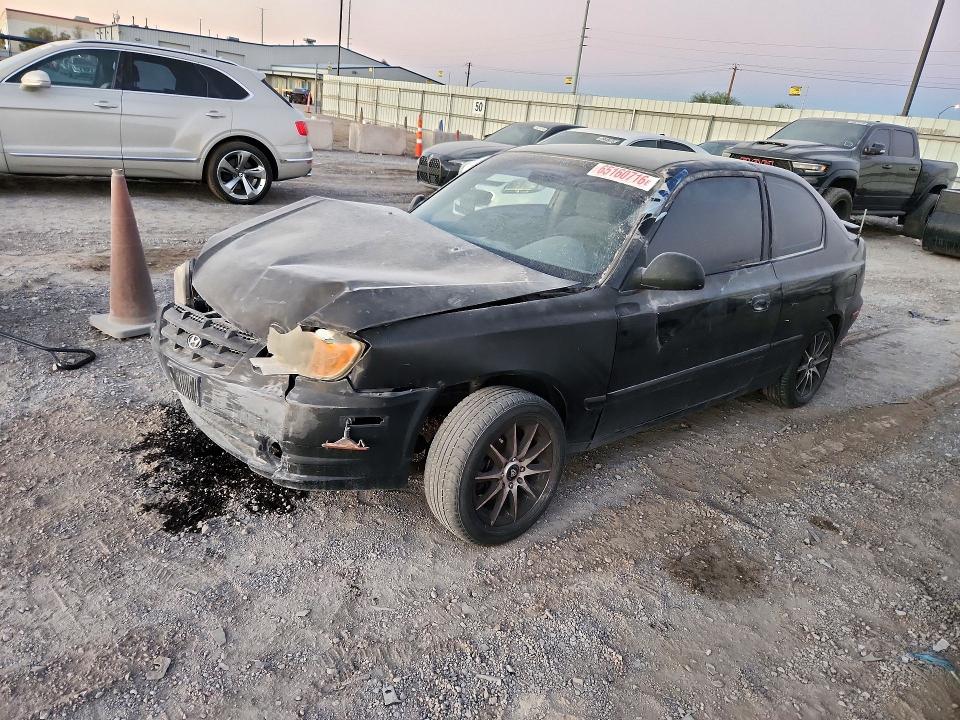 HYUNDAI ACCENT 2003 with VIN KMHCG35C43U256681 - Photo from auction