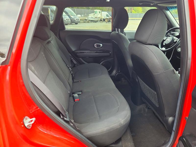 Foto 10 de la subasta – 2015 KIA SOUL con VIN KNDJX3A54F7787532