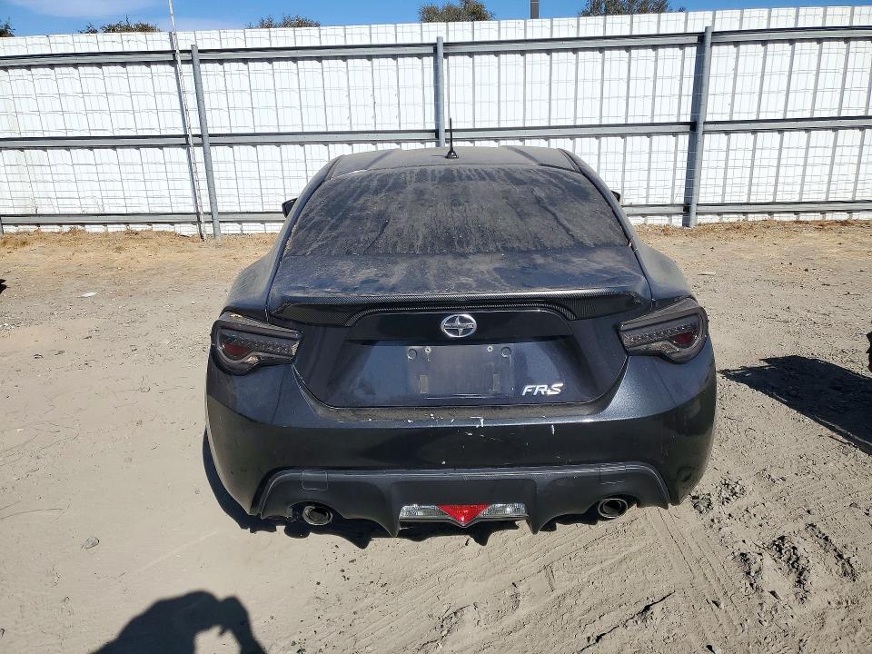 Foto 6 de la subasta – 2013 SCION FR-S con VIN JF1ZNAA12D2733947