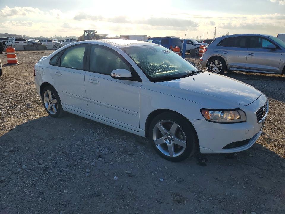 Фото 4 с аукциона – 2008 VOLVO S40 с VIN YV1MS382182382262