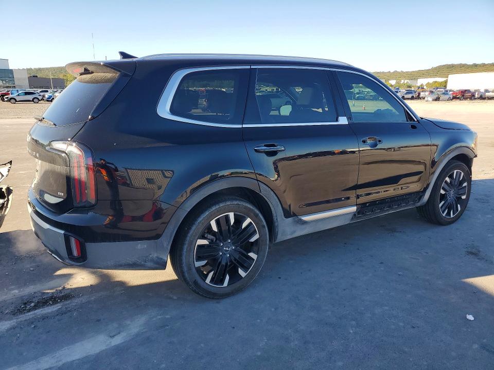 Photo 3 from auction – 2023 KIA TELLURIDE with VIN 5XYP5DGC2PG335918