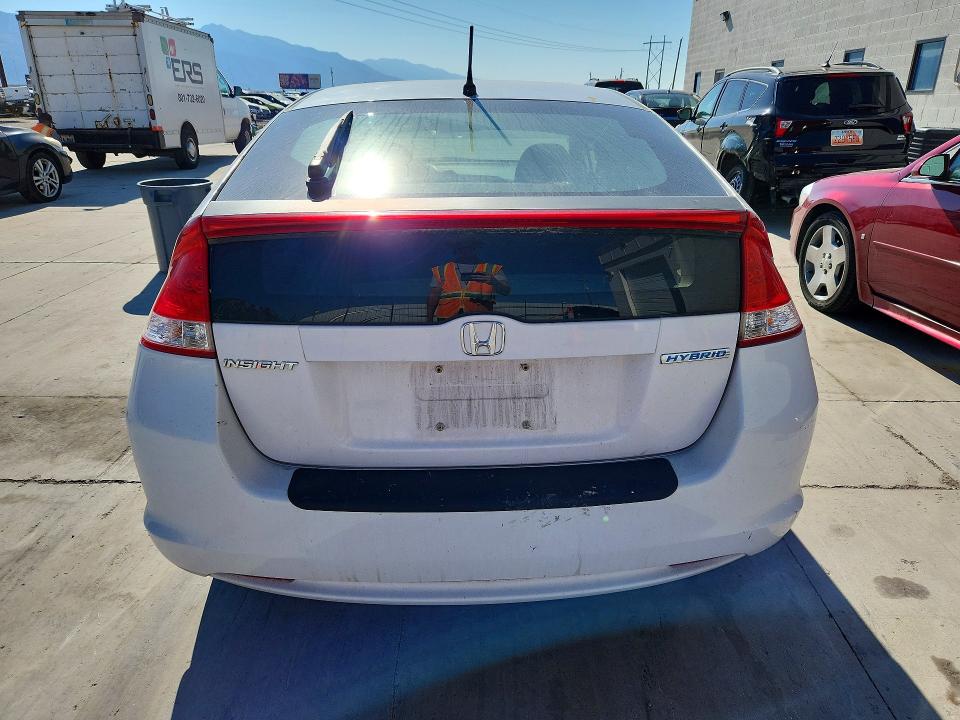 Photo 6 from auction – 2010 HONDA INSIGHT with VIN JHMZE2H76AS018254