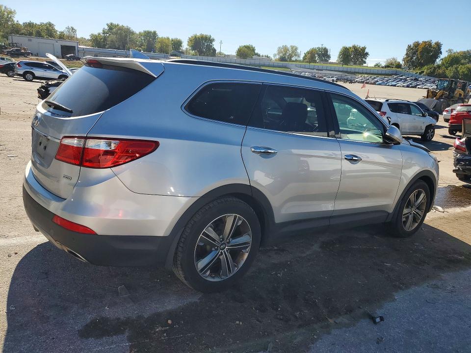 Снимка 3 от търг – 2015 HYUNDAI SANTA FE с VIN KM8SR4HF9FU110069