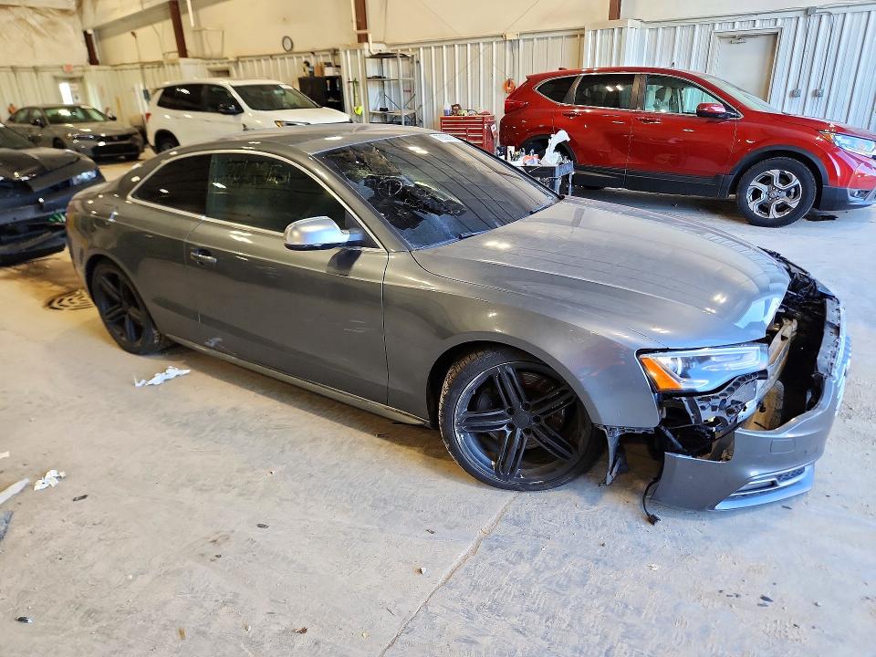 Снимка 4 от търг – 2013 AUDI S5 с VIN WAUVGAFR2DA006957
