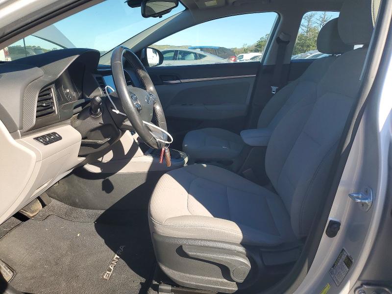 Снимка 7 от търг – 2019 HYUNDAI ELANTRA с VIN 5NPD84LF6KH447049