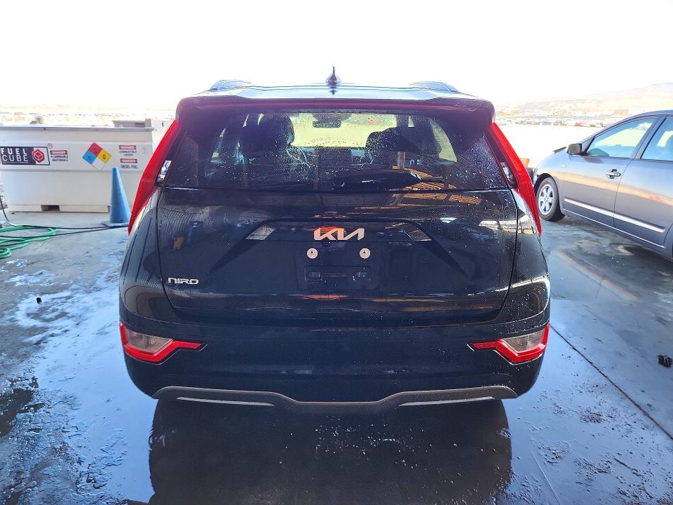 Foto 6 de la subasta – 2023 KIA NIRO con VIN KNDCR3L14P5045643