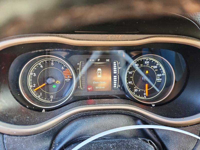 Снимка 9 от търг – 2016 JEEP CHEROKEE с VIN 1C4PJMCB1GW154207
