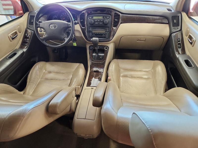Снимка 8 от търг – 2003 TOYOTA HIGHLANDER с VIN JTEHF21A930131402
