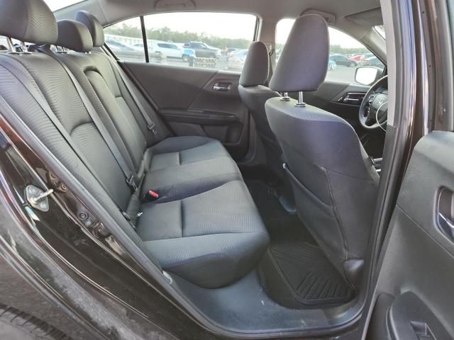 Снимка 10 от търг – 2017 HONDA ACCORD с VIN 1HGCR2F32HA034254