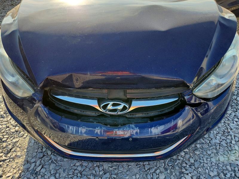 Снимка 11 от търг – 2012 HYUNDAI ELANTRA с VIN 5NPDH4AE4CH150874