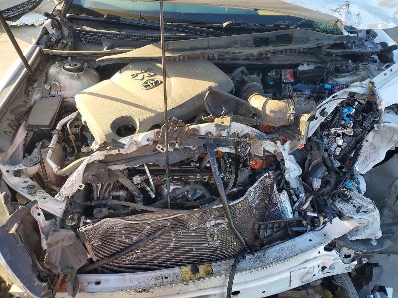 Photo 11 from auction – 2020 TOYOTA CAMRY with VIN 4T1KZ1AK2LU047088