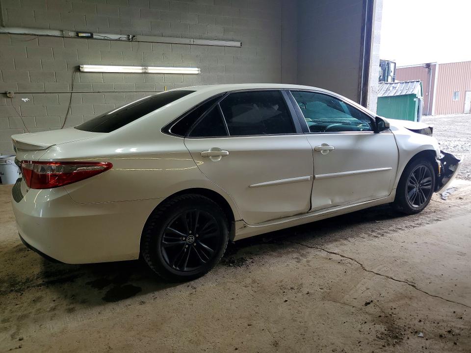 Photo 3 from auction – 2017 TOYOTA CAMRY with VIN 4T1BF1FKXHU391566