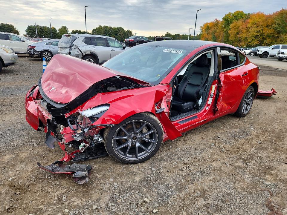 TESLA MODEL 3 2022 con VIN 5YJ3E1EB0NF290876 - Foto de la subasta