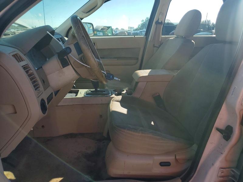 Снимка 7 от търг – 2011 FORD ESCAPE с VIN 1FMCU0D78BKA04342