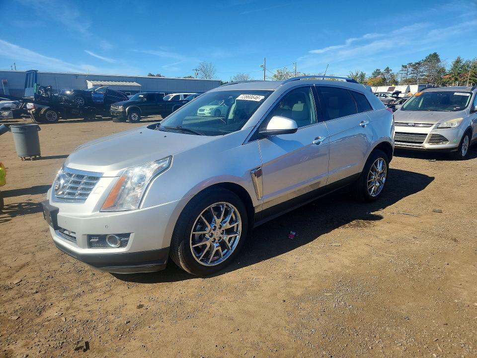 CADILLAC SRX 2014 مع رقم تعريف المركبة 3GYFNGE30ES659925 - صورة من المزاد