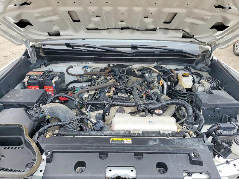 Photo 11 from auction – 2024 TOYOTA TACOMA with VIN 3TYJDAKN7RT005556