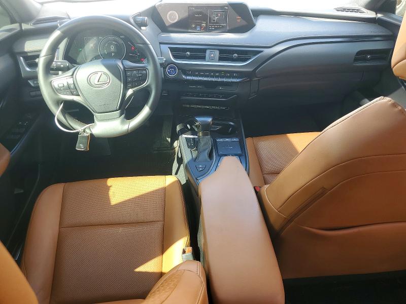 Photo 8 from auction – 2022 LEXUS UX 250H with VIN JTHP9JBH4N2061813