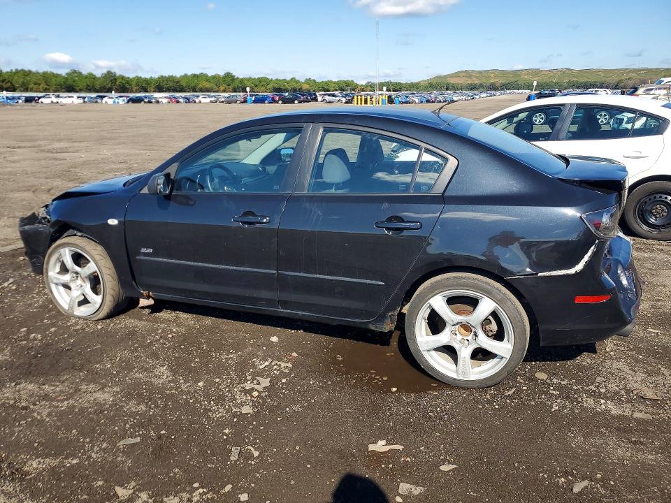Photo 2 from auction – 2008 MAZDA 3 with VIN JM1BK324181832053