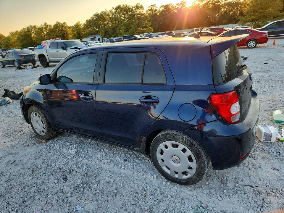 Foto 2 de la subasta – 2013 SCION XD con VIN JTKKUPB41D1036486