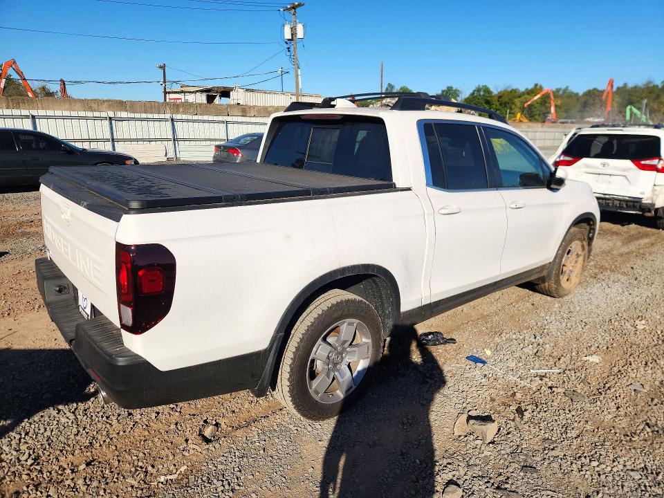 Снимка 3 от търг – 2026 HONDA RIDGELINE с VIN 5FPYK3F56TB011969