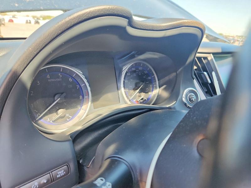 Photo 9 from auction – 2015 INFINITI Q50 with VIN JN1BV7AP7FM339180