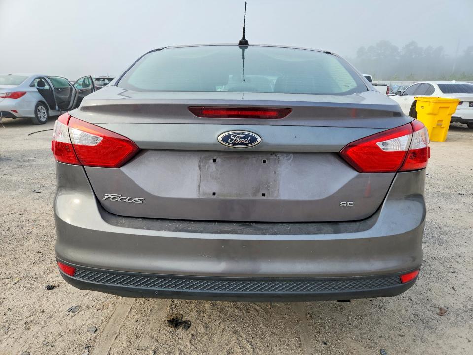 Photo 6 from auction – 2012 FORD FOCUS with VIN 1FAHP3F21CL161037