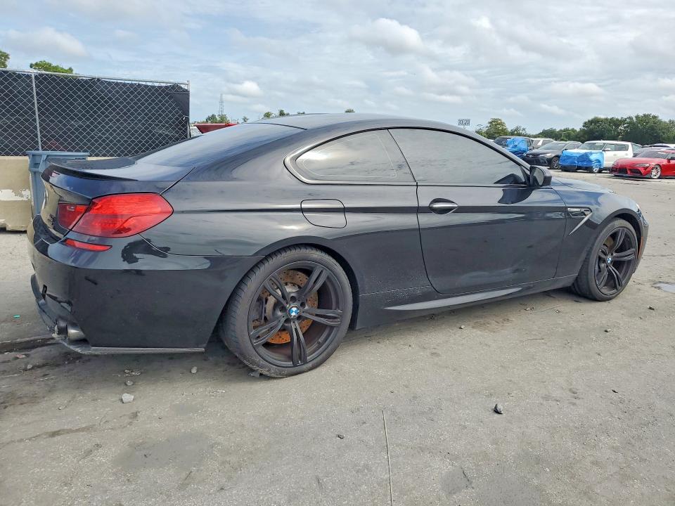 Снимка 3 от търг – 2014 BMW M6 с VIN WBSLX9C5XED160500