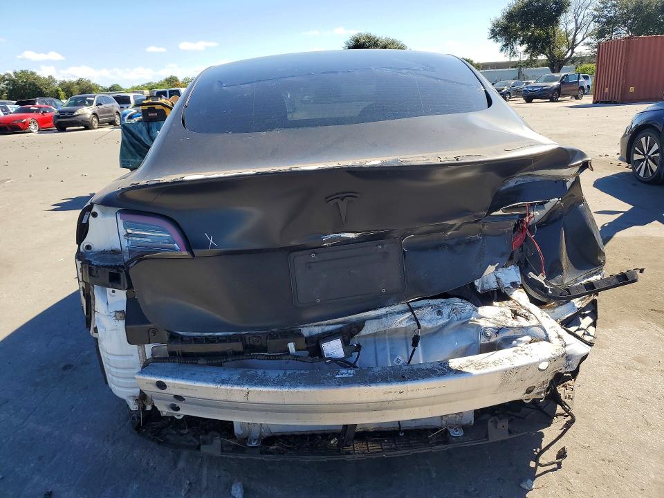 Снимка 6 от търг – 2021 TESLA MODEL 3 с VIN 5YJ3E1EA2MF961177