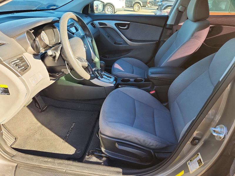Снимка 7 от търг – 2012 HYUNDAI ELANTRA с VIN 5NPDH4AE2CH145155