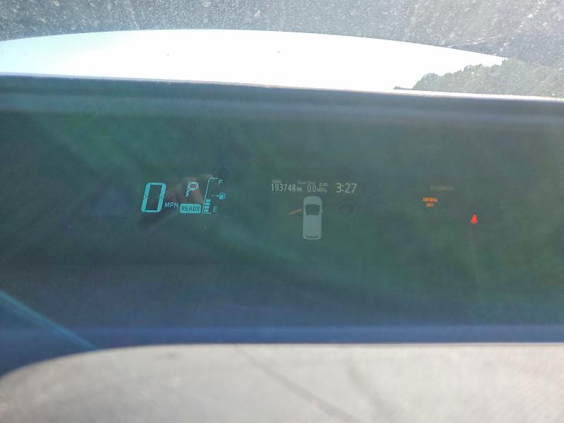 Photo 9 from auction – 2014 TOYOTA PRIUS C with VIN JTDKDTB33E1067750