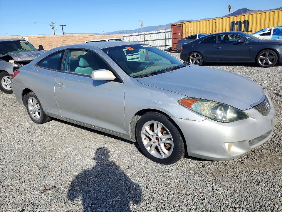 Снимка 4 от търг – 2006 TOYOTA CAMRY SOLARA с VIN 4T1CA38P36U099147