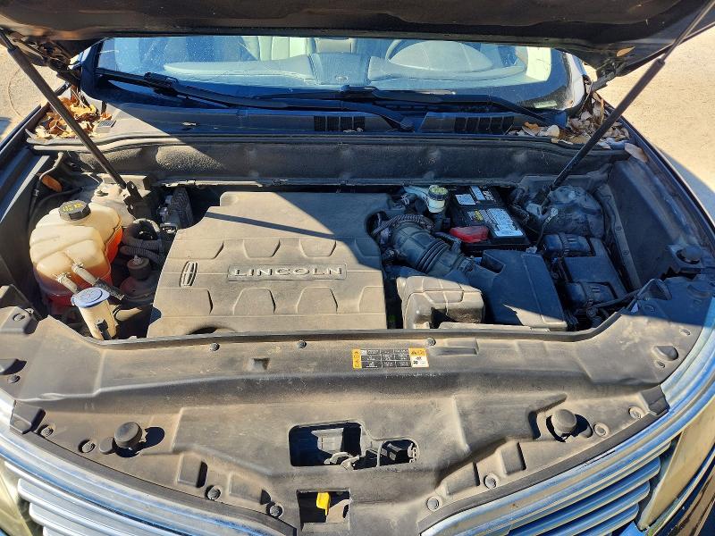 Photo 12 from auction – 2016 LINCOLN MKX with VIN 2LMTJ6LR7GBL40763