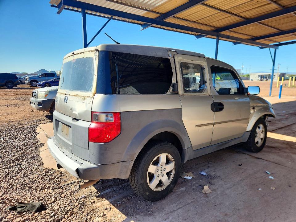 Photo 3 from auction – 2004 HONDA ELEMENT with VIN 5J6YH18544L011597