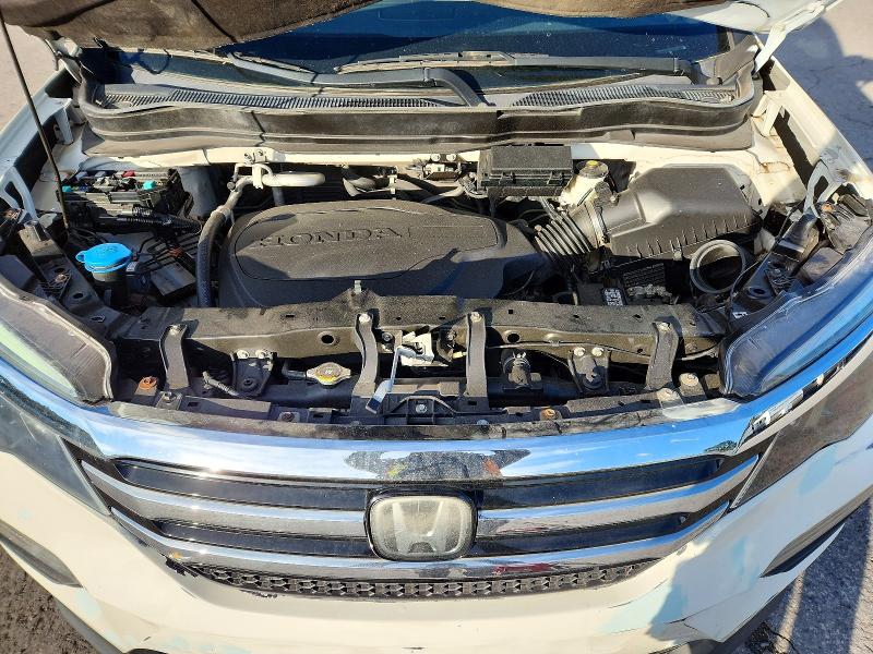 Снимка 12 от търг – 2016 HONDA PILOT с VIN 5FNYF5H91GB040181