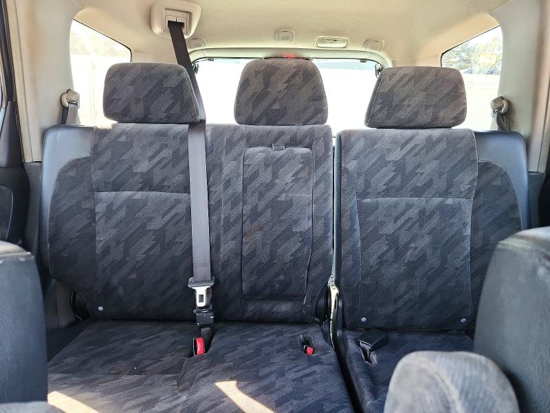 Снимка 10 от търг – 2004 HONDA CR-V с VIN SHSRD78874U231542