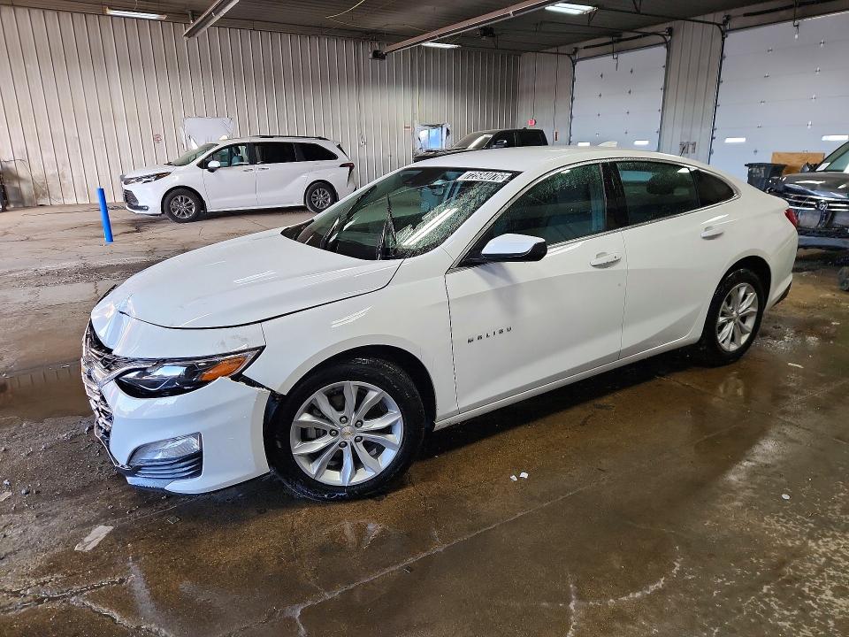 Photo 1 from auction – 2025 CHEVROLET MALIBU with VIN 1G1ZD5STXSF140422