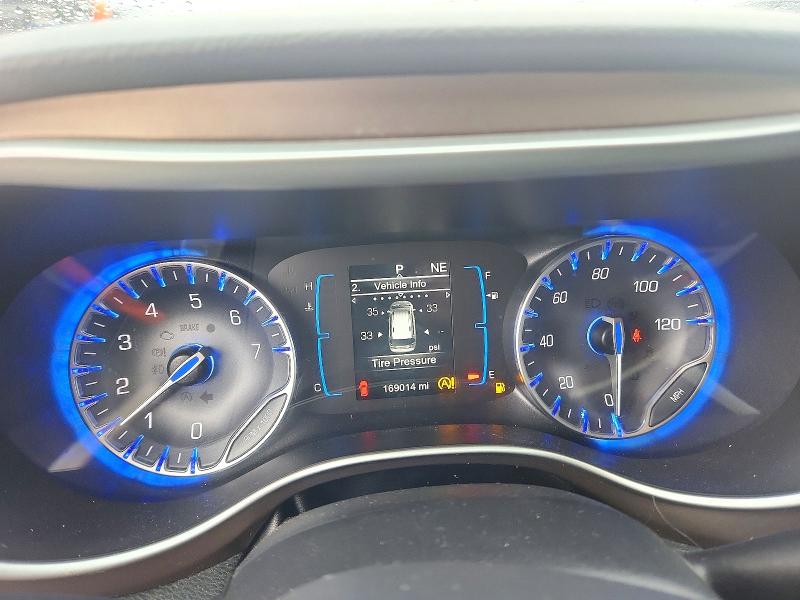 Zdjęcie 9 z aukcji – 2017 CHRYSLER PACIFICA z VIN 2C4RC1BGXHR688542