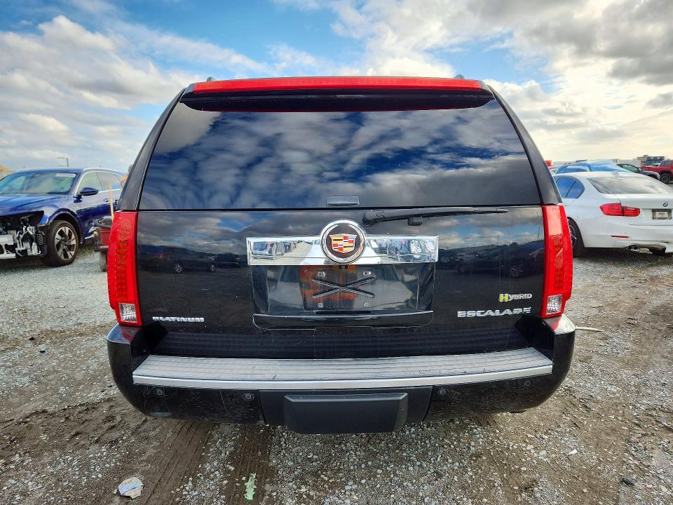 Photo 6 from auction – 2011 CADILLAC ESCALADE with VIN 1GYS4FEJXBR124819