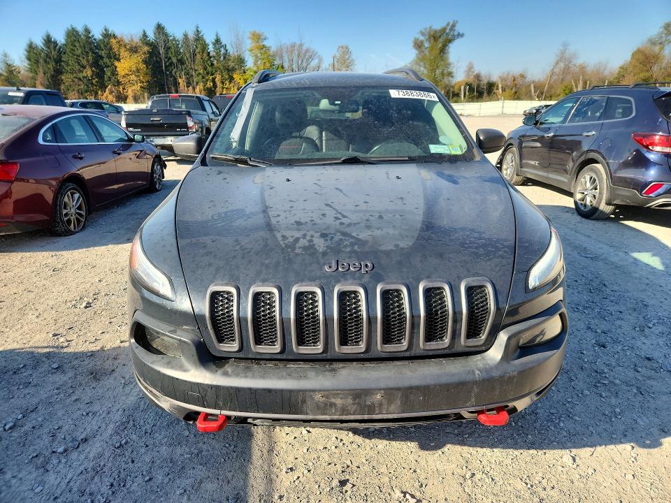 Снимка 5 от търг – 2017 JEEP CHEROKEE с VIN 1C4PJMBB4HW521555