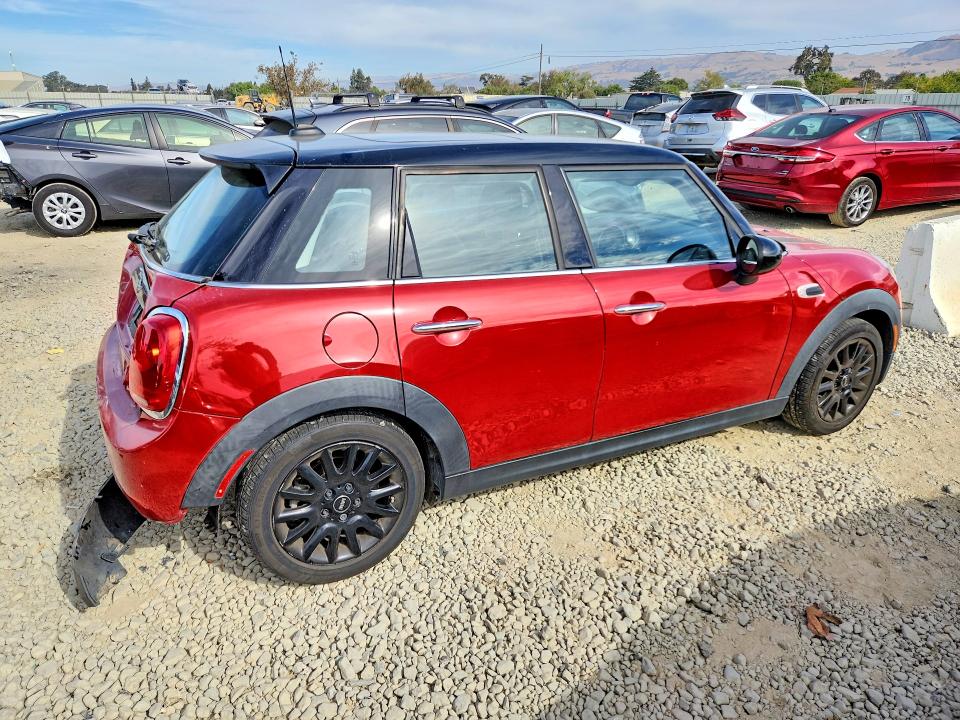Zdjęcie 3 z aukcji – 2016 MINI COOPER z VIN WMWXU1C54G2D09985