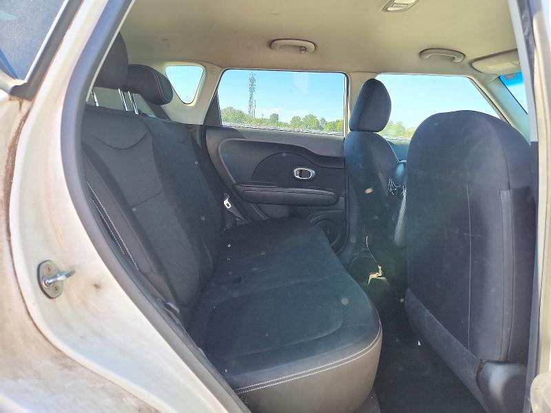 Foto 10 de la subasta – 2016 KIA SOUL con VIN KNDJN2A27G7303778