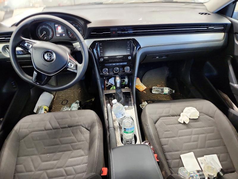 Снимка 8 от търг – 2021 VOLKSWAGEN PASSAT с VIN 1VWAA7A34MC007702