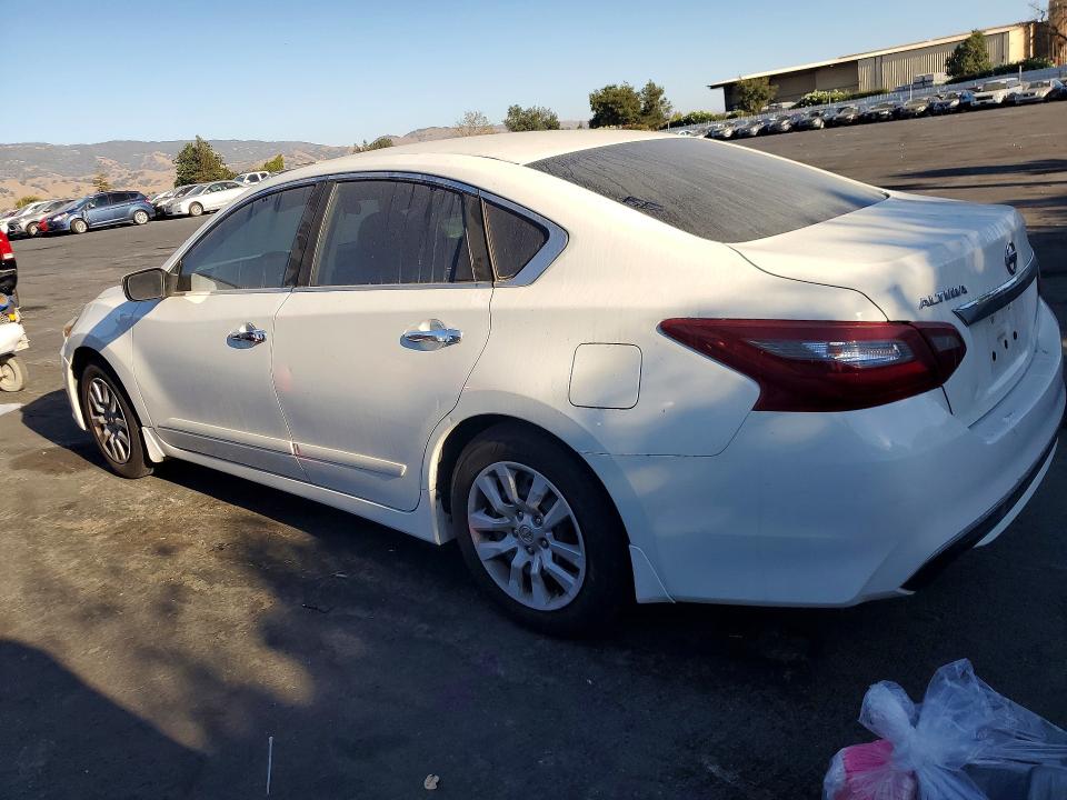 Photo 2 from auction – 2018 NISSAN ALTIMA with VIN 1N4AL3AP6JC224128