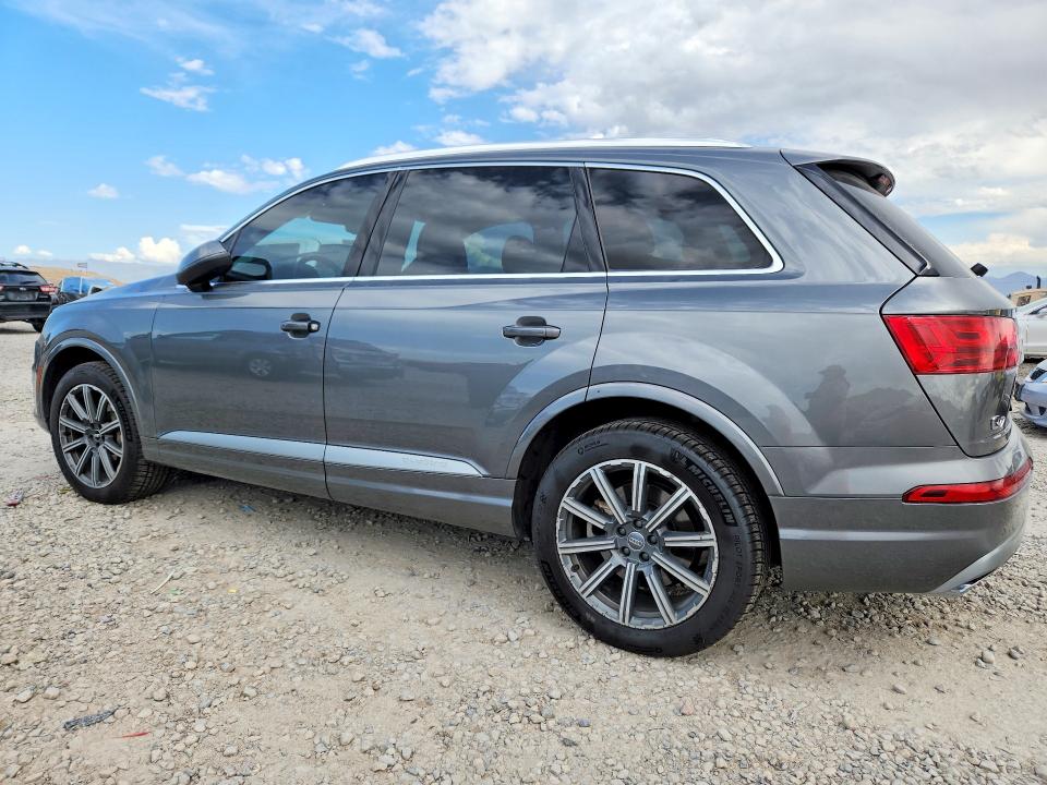 Photo 2 from auction – 2017 AUDI Q7 with VIN WA1VAAF76HD058383