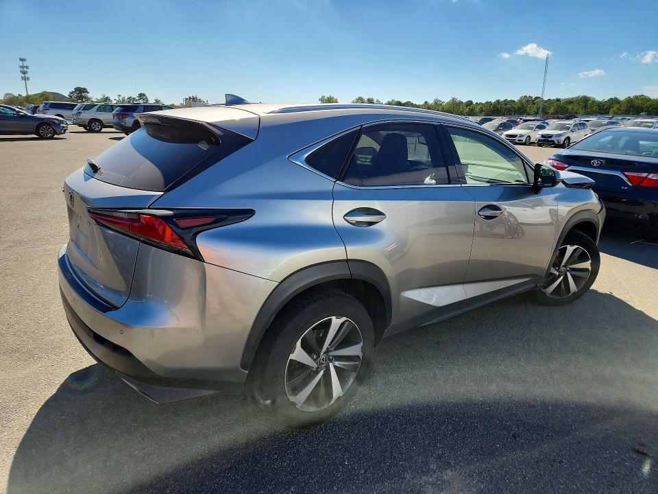 Снимка 3 от търг – 2019 LEXUS NX 300 с VIN JTJBARBZ9K2210350