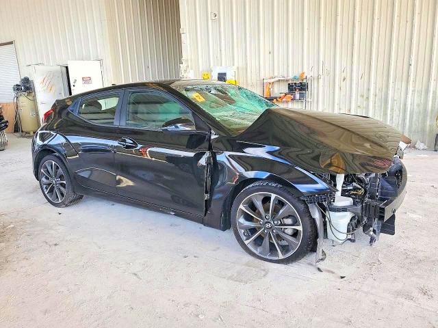 Снимка 5 от търг – 2020 HYUNDAI VELOSTER с VIN KMHTG6AF1LU029613