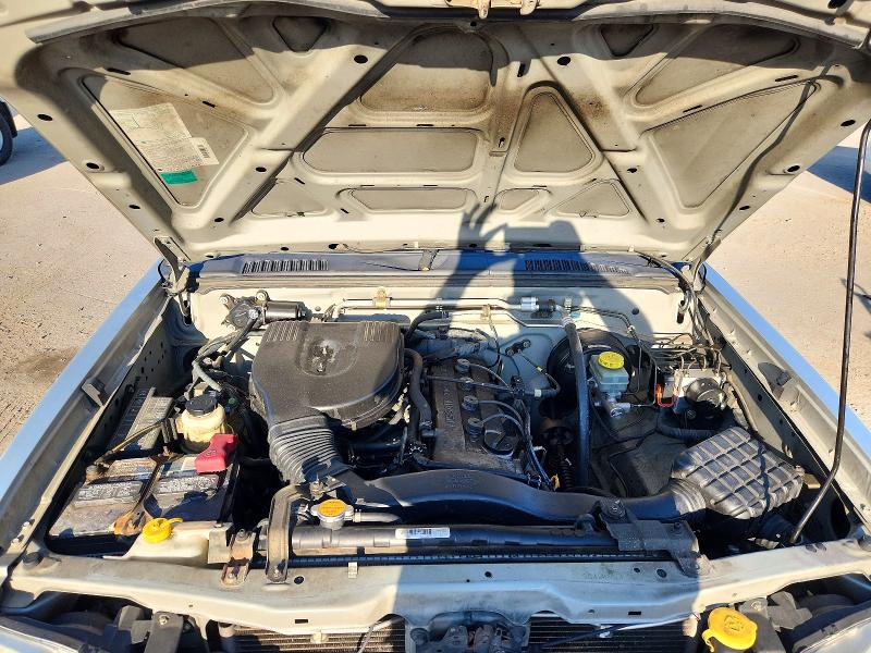 Photo 11 from auction – 2003 NISSAN FRONTIER with VIN 1N6DD26T83C424593