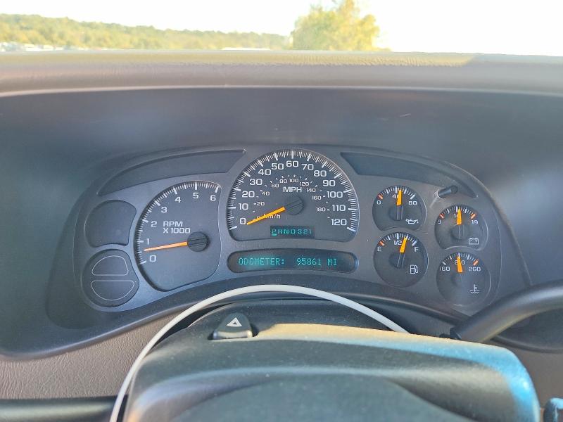 Снимка 9 от търг – 2003 CHEVROLET SILVERADO с VIN 1GCEC14V93Z263905